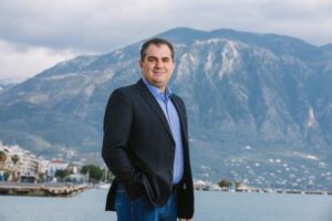 Read more about the article Άγνωστος παρίστανε τον δήμαρχο Καλαμάτας και απέσπασε 3.000 ευρώ από ανυποψίαστο πολίτη!