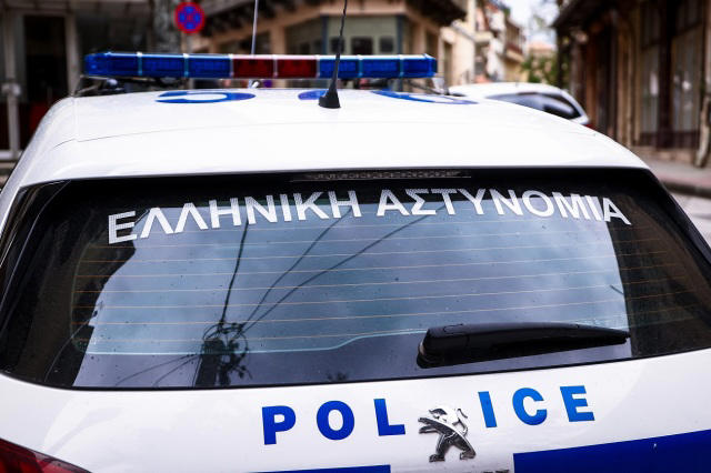 You are currently viewing Ιεράπετρα: Συνελήφθησαν δύο άτομα που πουλούσαν καραμέλες με LSD