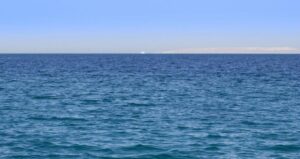 Read more about the article Κορινθιακός κόλπος: Καρχαρίας κόβει βόλτες στα ρηχά (video)