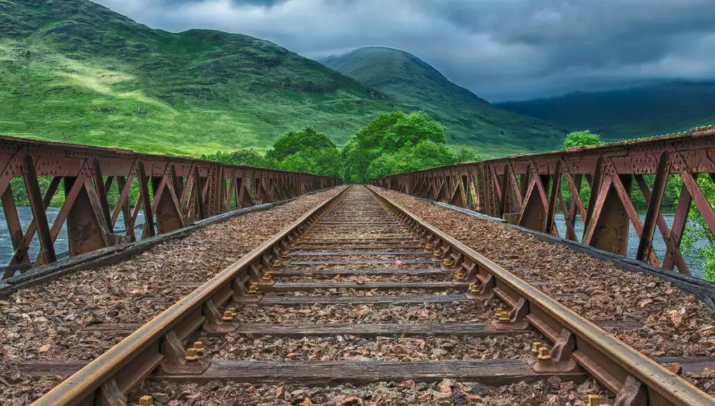 Read more about the article Συγκράτησαν με σύρμα γέφυρα έτοιμη να πέσει στην Εθνική Τρίπολης – Καλαμάτας