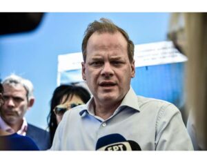 Read more about the article Δικογραφία που αφορά στον Κ. Αχ. Καραμανλή διαβιβάστηκε στη Βουλή