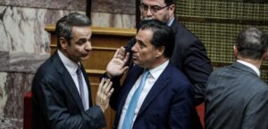 Read more about the article Τέμπη: Πανικός στη κυβέρνηση μετά την παρέμβαση «βόμβα» από Ευρωπαία Εισαγγελέα