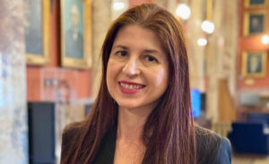 Read more about the article Χαστούκισαν μέσα σε εκκλησία βουλευτή της Νέας Δημοκρατίας