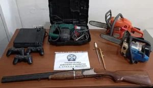 Read more about the article Σκούπα με 19 συλλήψεις Ρομά σε Καλαμάτα και Μεσσήνη