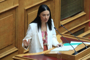 Read more about the article Θέμα ηγεσίας στο ΠΑΣΟΚ από τη Νάντια Γιαννακοπούλου