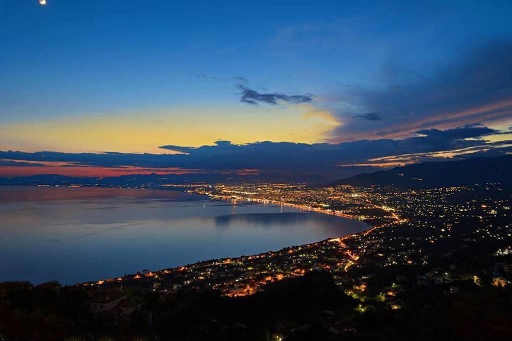 Read more about the article Καλαμάτα: Γυναίκα «βούτηξε» σε γκρεμό στη Βέργα
