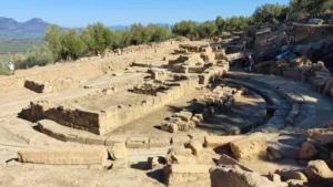 Read more about the article Εντυπωσιακά τα νέα αρχαιολογικά ευρήματα στην Αρχαία Θουρία