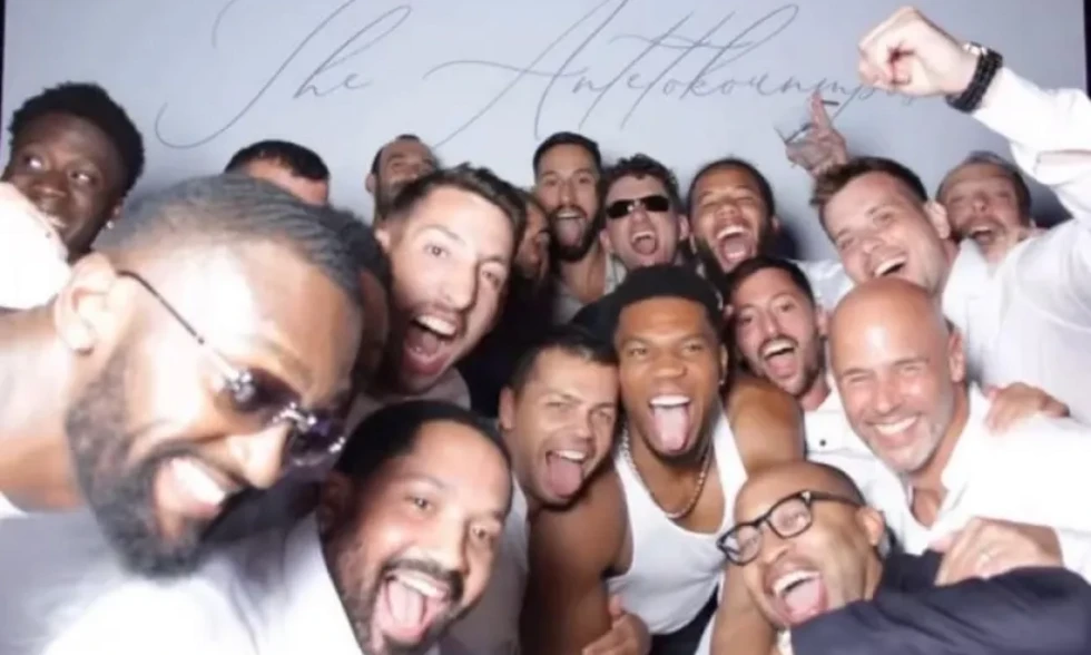 Read more about the article Γιάννης Αντετοκούνμπο: Φωτογραφίες από το πάρτι του γάμου 