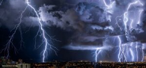 Read more about the article Καιρός: Έρχεται βαρύς χειμώνας – Τι φέρνει η Πολική Δίνη στην Ευρώπη