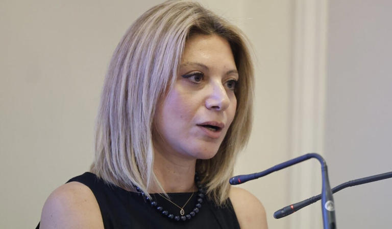 Read more about the article Δριμύ κατηγορώ, εξαπολύει η πρόεδρος του συλλόγου «Τέμπη 2023», Μαρία Καρυστιανού