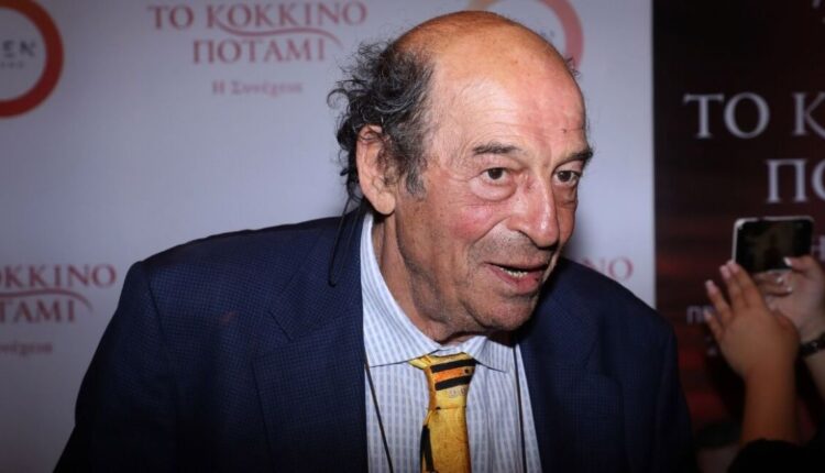 Read more about the article Έφυγε από τη ζωή ο σκηνοθέτης Μανούσος Μανουσάκης