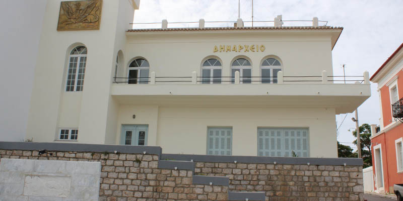 You are currently viewing Γιατί το ΣΔΟΕ έκανε “ντου” στα γραφεία του Δήμου Πύλου Νέστορος;