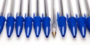 Read more about the article “Γιατί τα Καπάκια των Στυλό Bic Έχουν Μια Μικρή Τρύπα;”