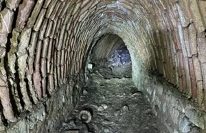 Read more about the article Στο φως οι υπόγειες στοές της Αγιάς Σοφιάς – Δείτε φωτογραφίες