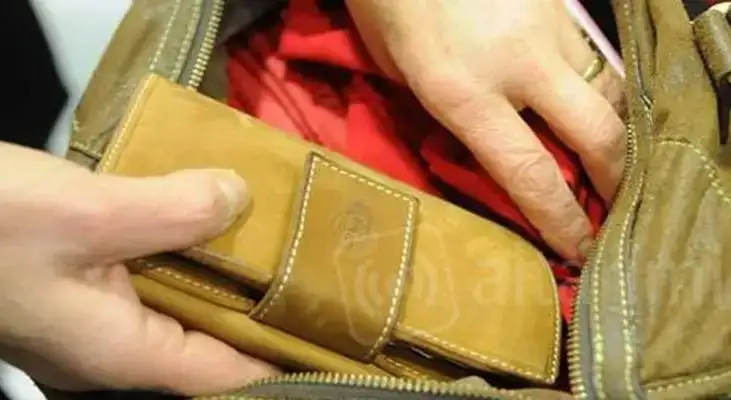 You are currently viewing Τριφυλία: Έκλεψαν το πορτοφόλι αλλοδαπού αλλά πιάστηκαν αμέσως