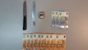 Read more about the article Καλαμάτα: Πιάστηκε επ’ αυτοφώρω την που πήγε να ληστέψει αυτοκίνητο