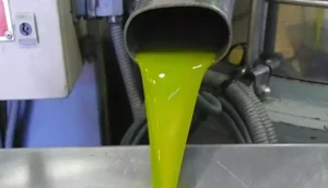 Read more about the article Ελαιόλαδο: Παραμένει χαμηλά η τιμή στη Μεσσηνία – Ανήσυχοι οι παραγωγοί