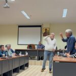 Σοβαρές καταγγελίες Λεβεντάκη για Καραχάλιο με φόντο το νεκροταφείο Γαργαλιάνων